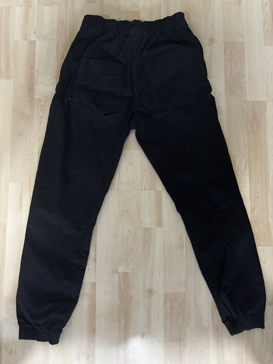 Pantaloni: Cargo Hose Schwarz Damen Gr. 36 – Usato da zürich venduto da mapaXXefaboo 2