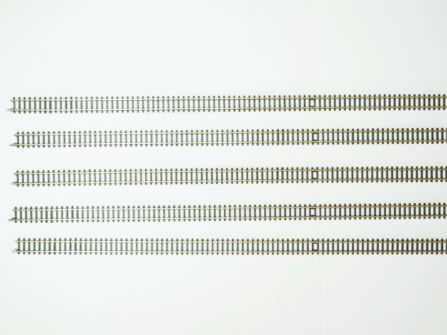 Märklin Modelleisenbahnen: 5x märklin 8594 (85941) Flexgleis Länge 660 mm – Gebraucht aus Zürich von narrow_gauge 1