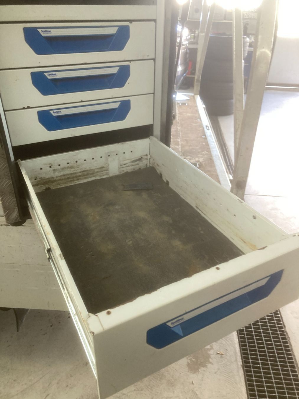 Casse di trasporto: Workerbox Werkzeugkiste, Alubox, Werkzeugbox - Sortimo – Usato da Cham venduto da WB2223 5