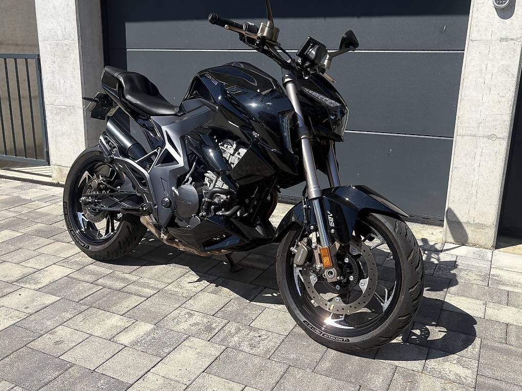 Zontes Strada: Motorrad Zontes R310 – Usato da Illhart venduto da voens