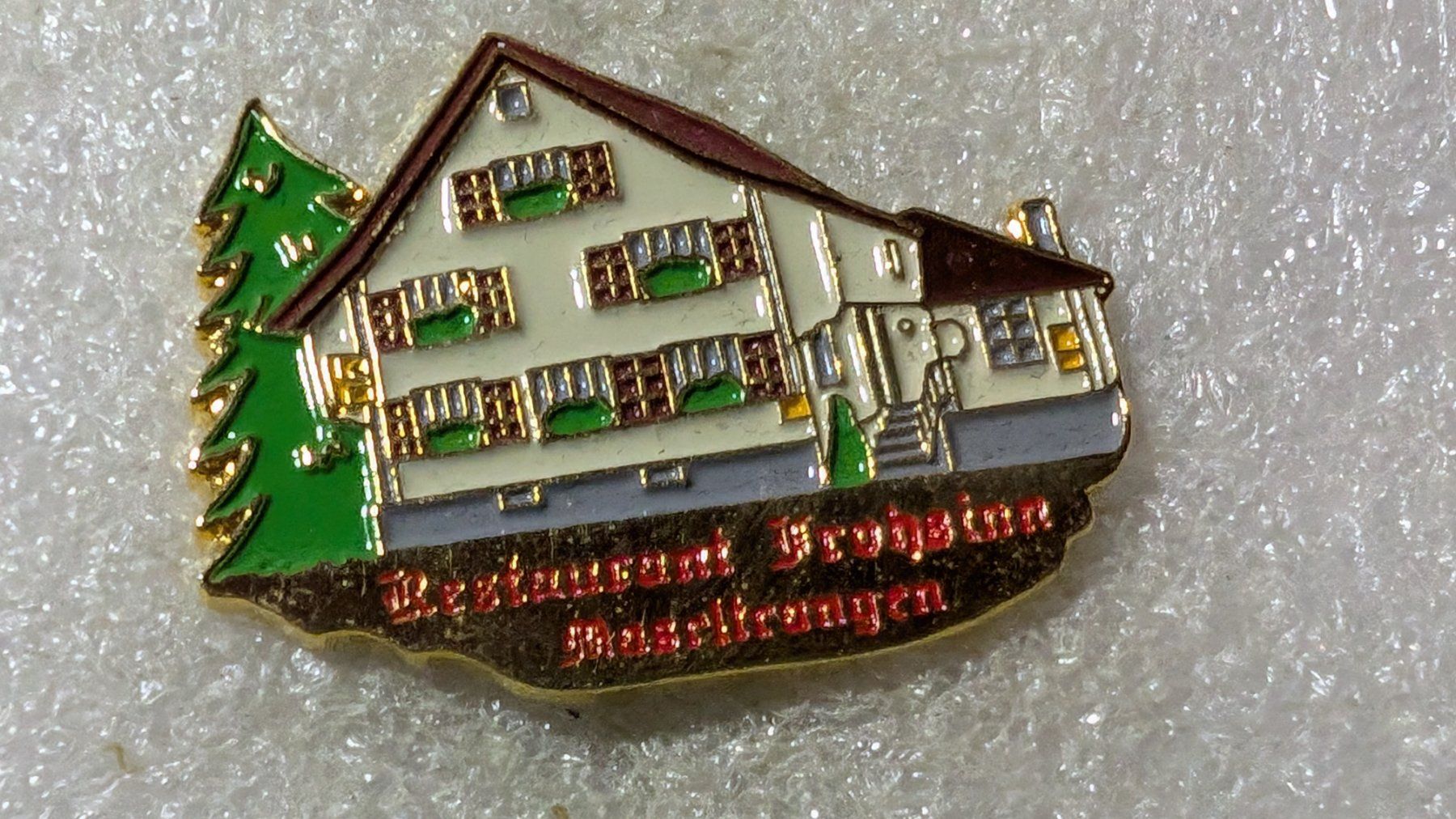 Plaketten & Abzeichen: Ansteckpin 169: Restaurant Frohsinn – Gebraucht aus Oppligen von Pin-Fall-Shop