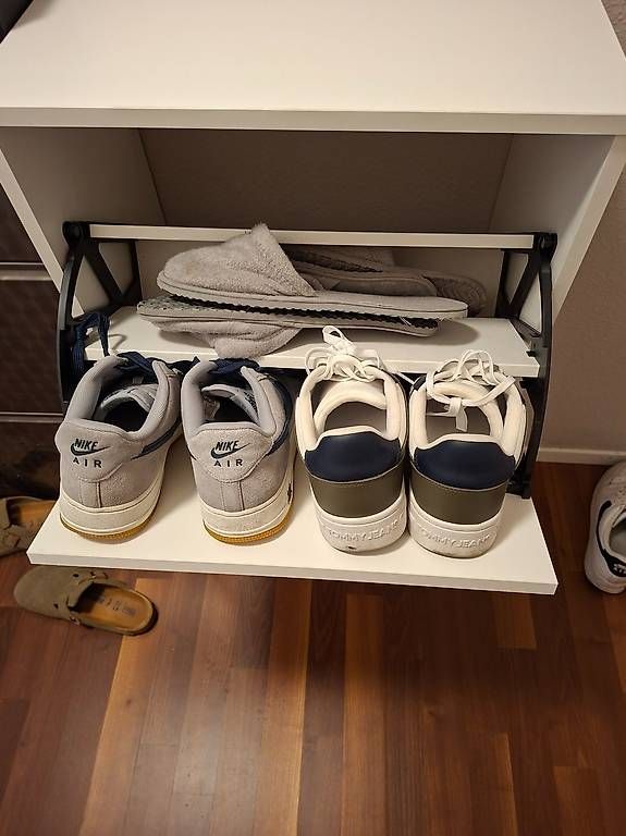 Mobilhome: Shoe rack – Gebraucht aus Zürich von car_sbh5 2