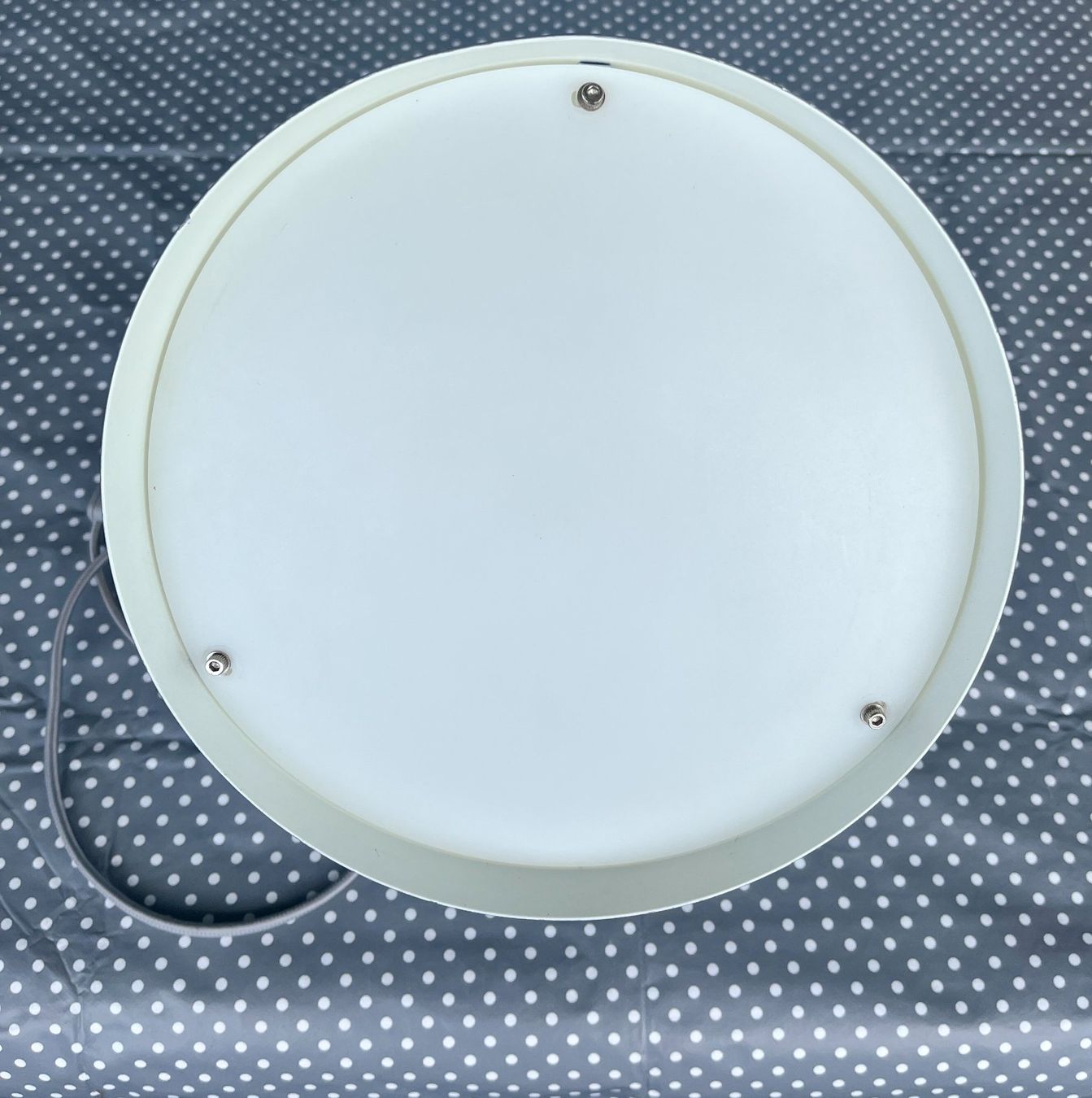 Ikea Lampade: Lampe rund mattgrau gut erhalten. – Usato da Zürich venduto da Dmbz