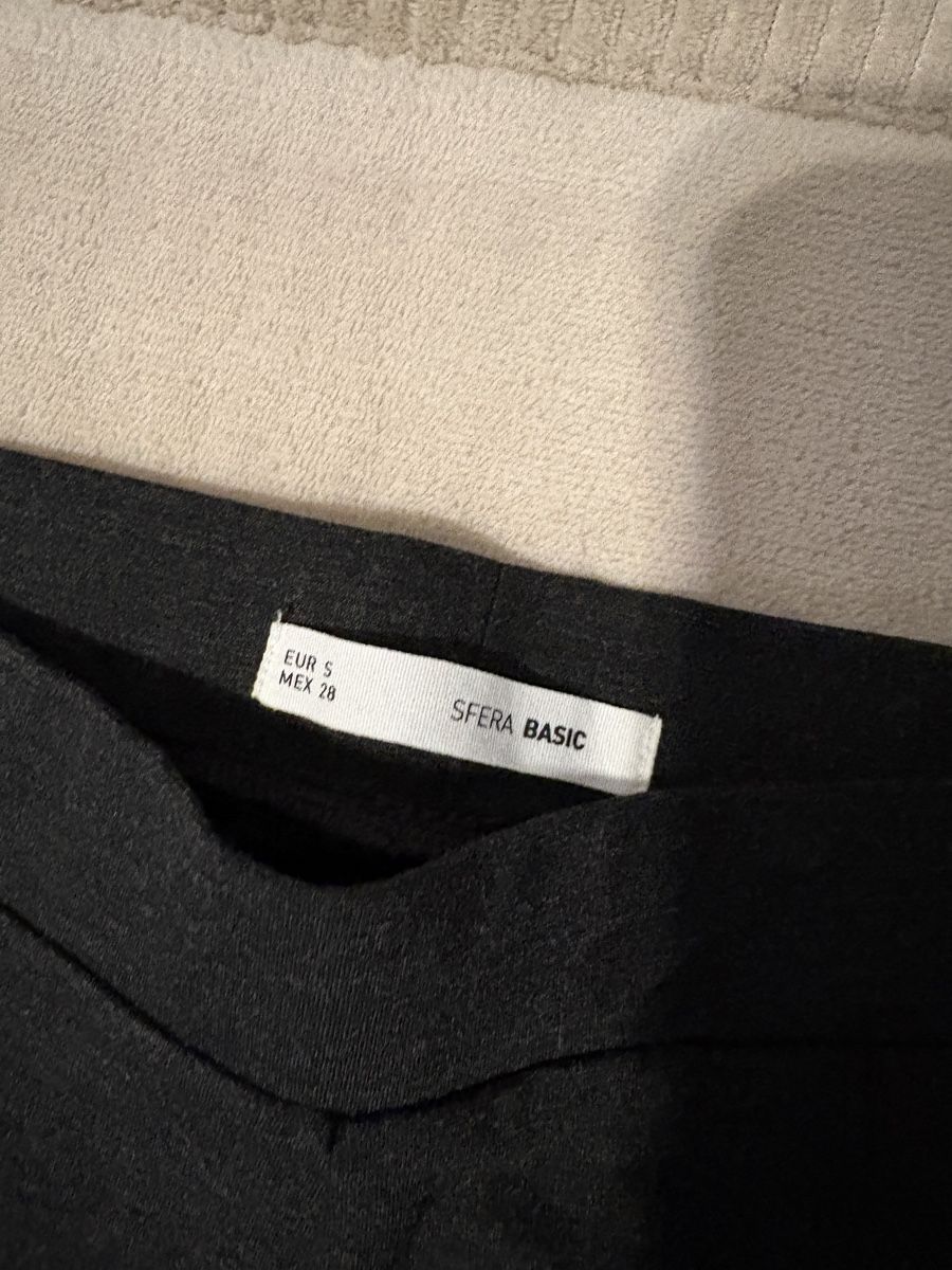 Leggings: Dunkelgraue Leggings – Usato da Aesch BL venduto da ang_6x29 2