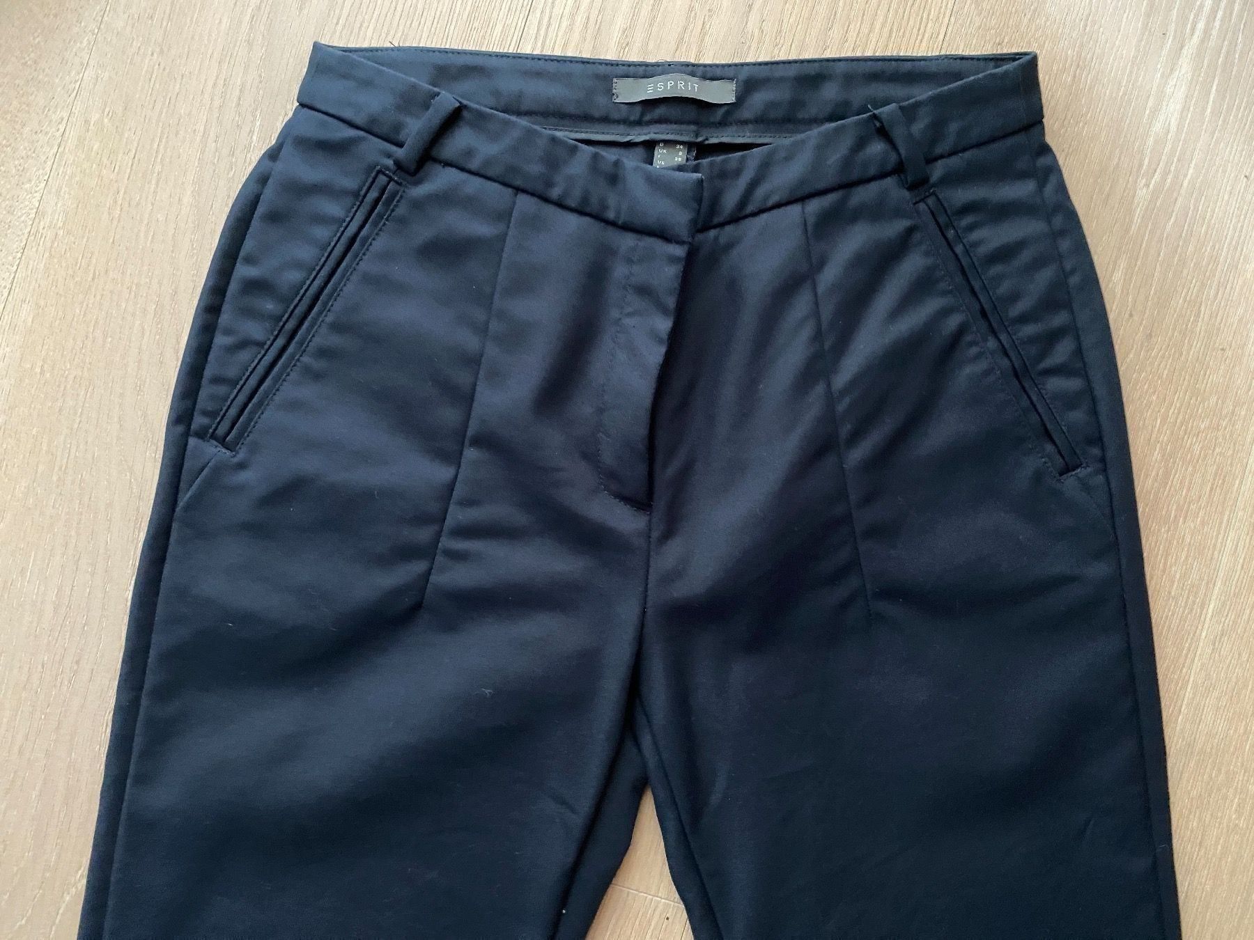 Esprit Hosen: Neue dunkelblaue Esprit Hose Grösse 34 – Neu (gemäss Beschreibung) aus Winkel von Flyhy2020 2