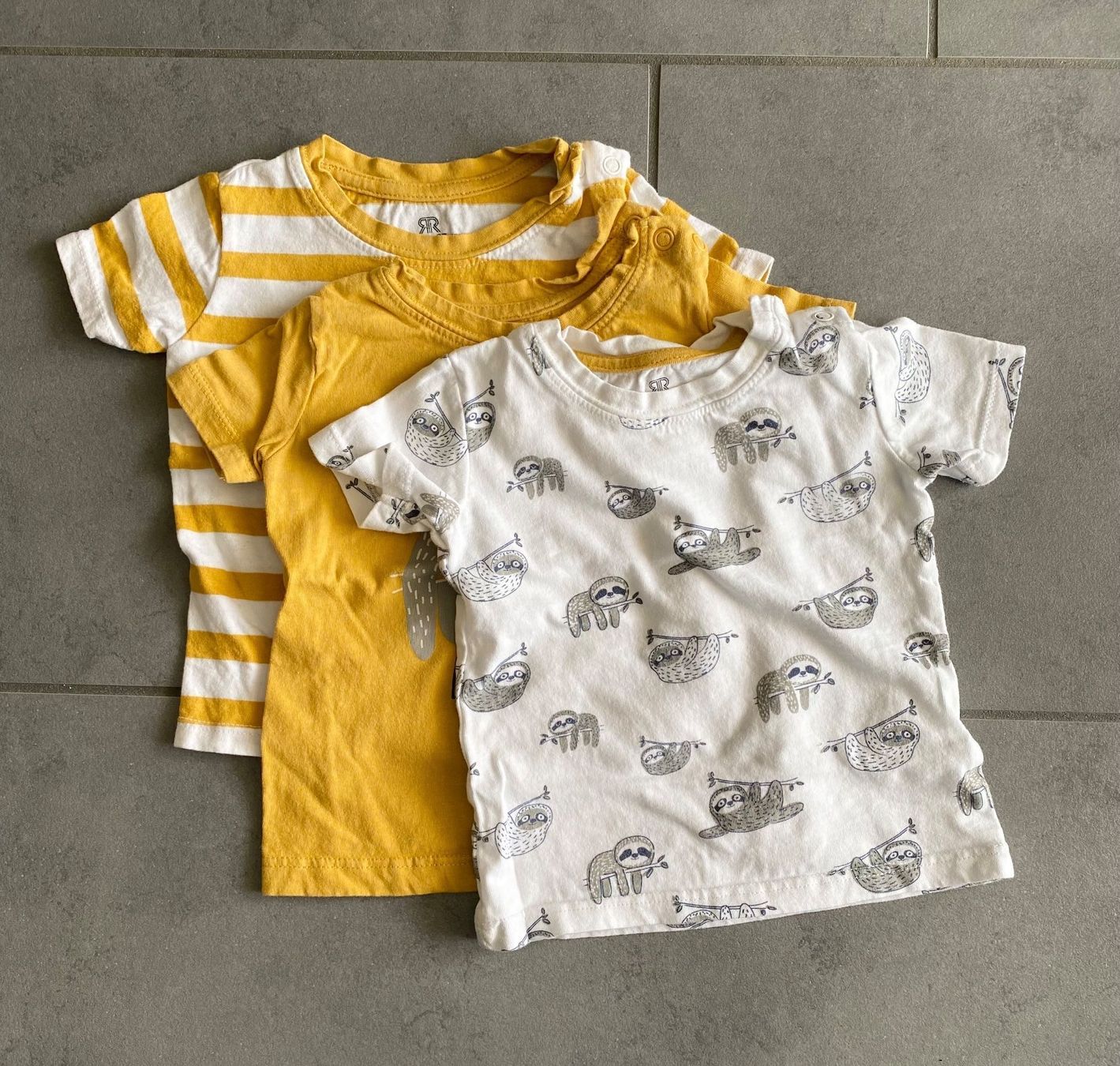 La Redoute T-shirt: Kurzarm T-Sirt Set – Usato da Urdorf venduto da Tjara65