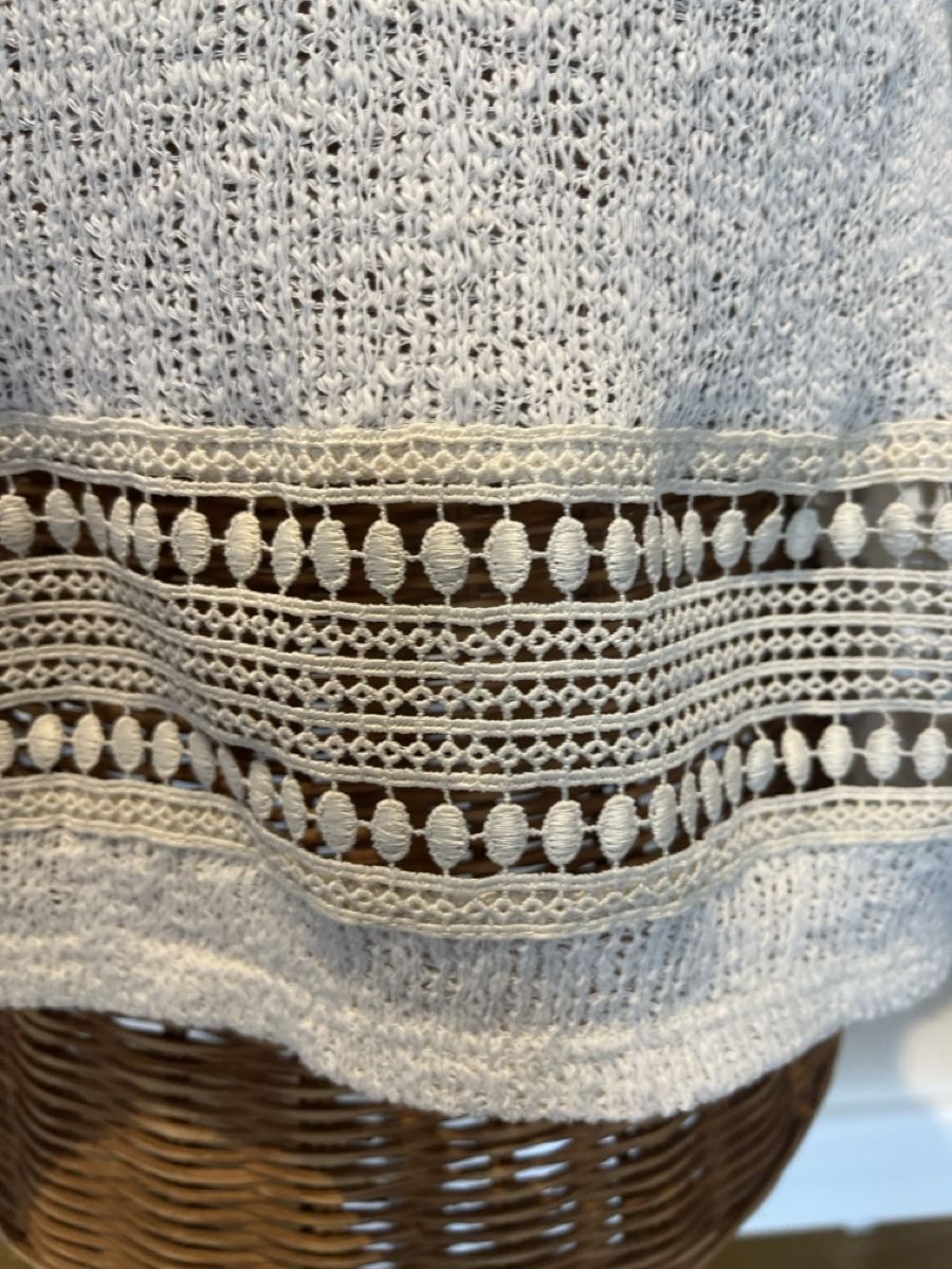 Mango Top: Strick-Top, Mango mit Spitzenbordüre,  M – Usato da Solothurn venduto da Bobesch08 2