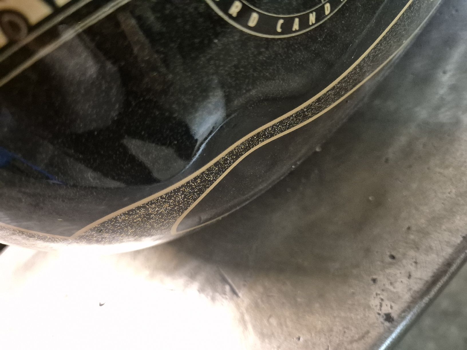 Harley-Davidson Tutti i ricambio per moto: Réservoir Harley-Davidson Touring – Difettoso da Le Locle venduto da CHEGUA 1