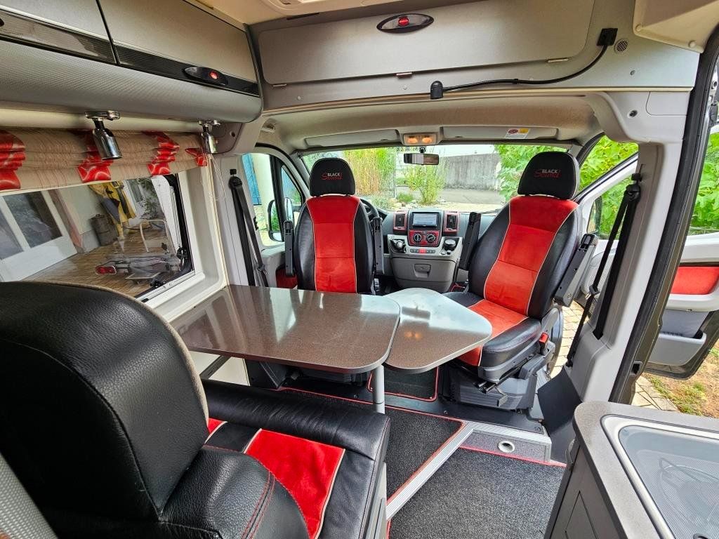 Adria Veicoli da campeggio: Camper  Fiat  Ducato Adia Twin GiT – Usato da Hombrechtikon venduto da roteWueste 6