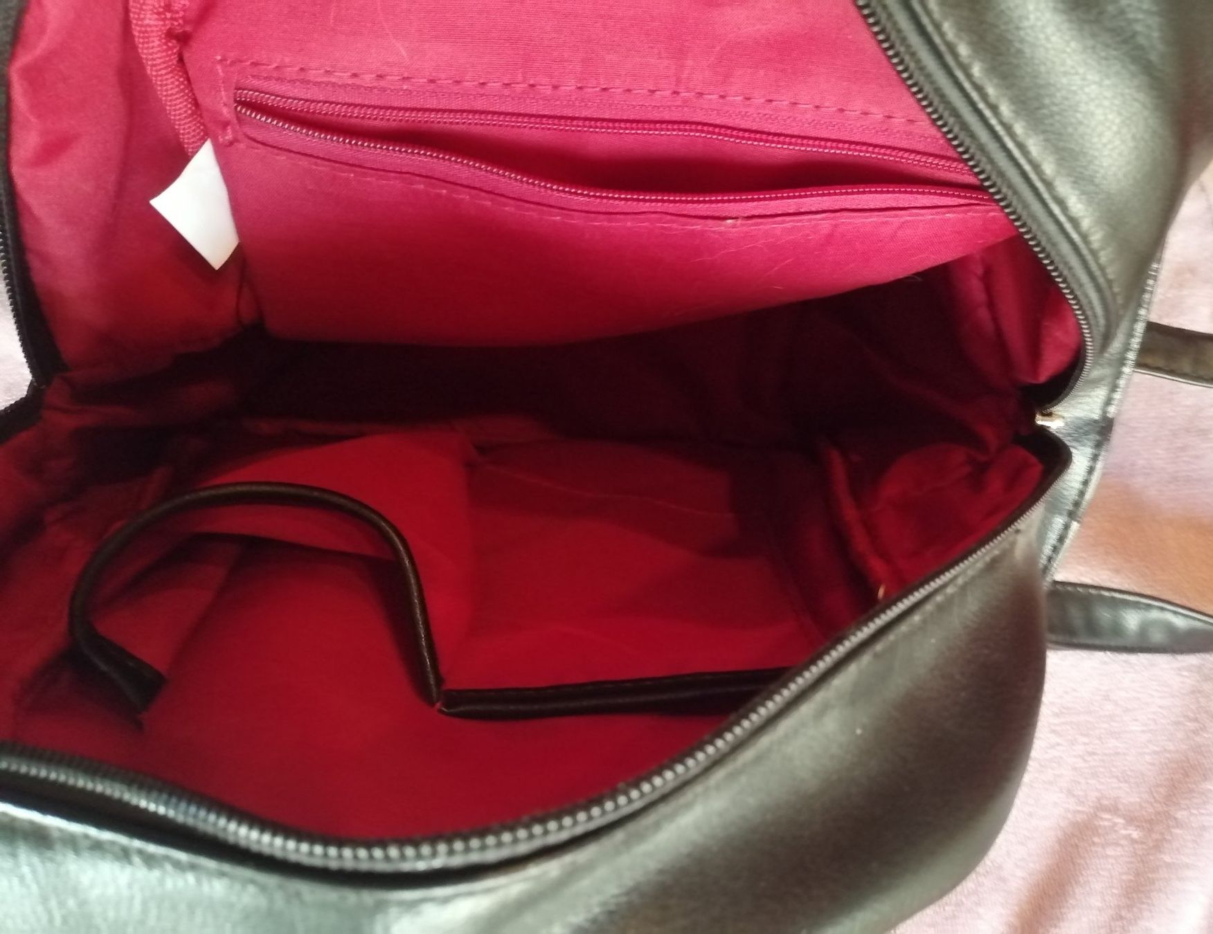 Zaini: Kleiner schwarzer Damen-Rucksack mit Strass - Blickfang! – Usato da Schaffhausen venduto da Domifran 3