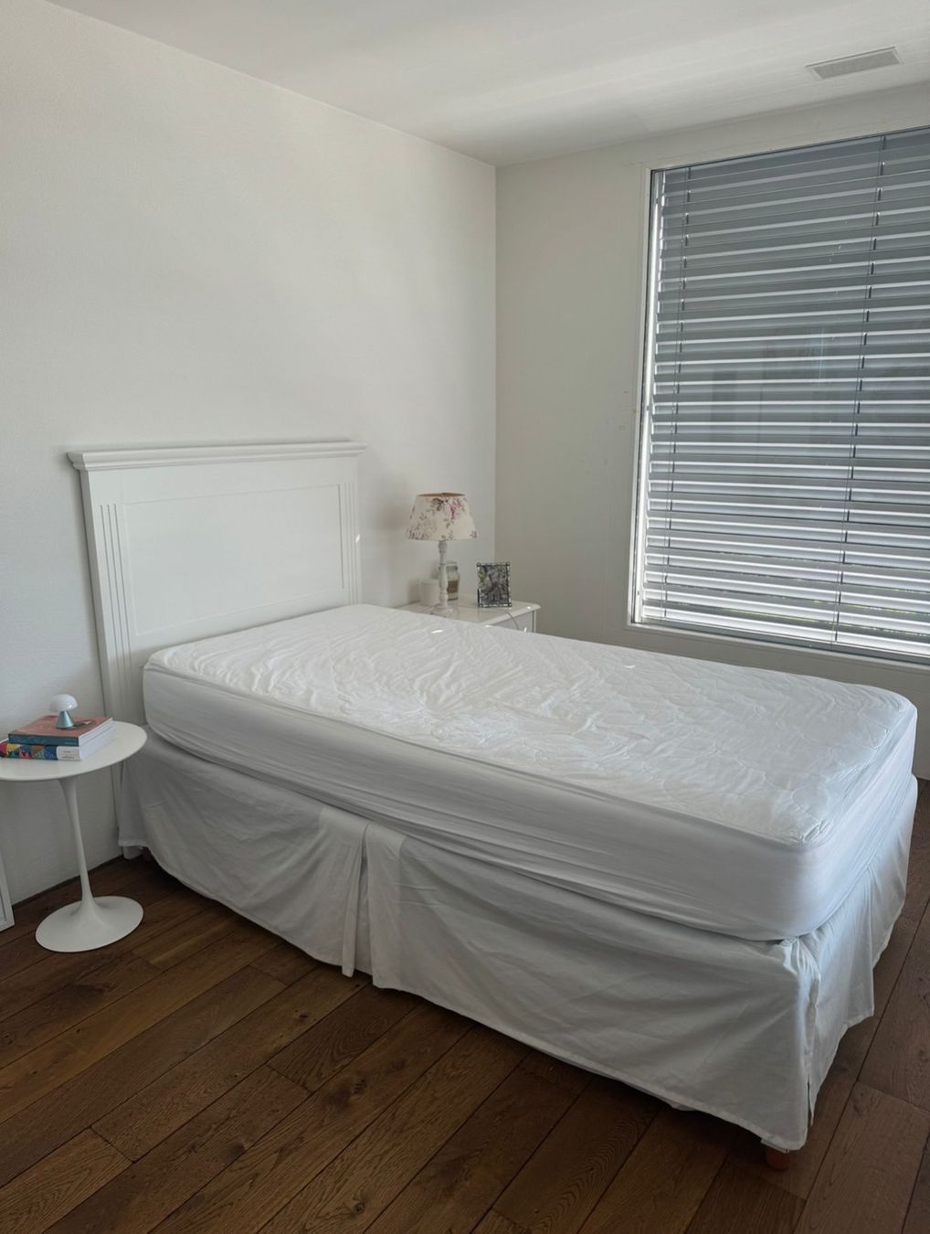 Letti: Ergo T Divan Bed – Usato da Herrliberg venduto da paulina_reggio 1