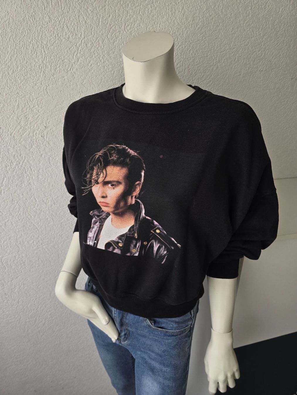 Pullover & Sweatshirts: Pull Cry Baby T-S – Gebraucht aus Les Verrières von kitel79