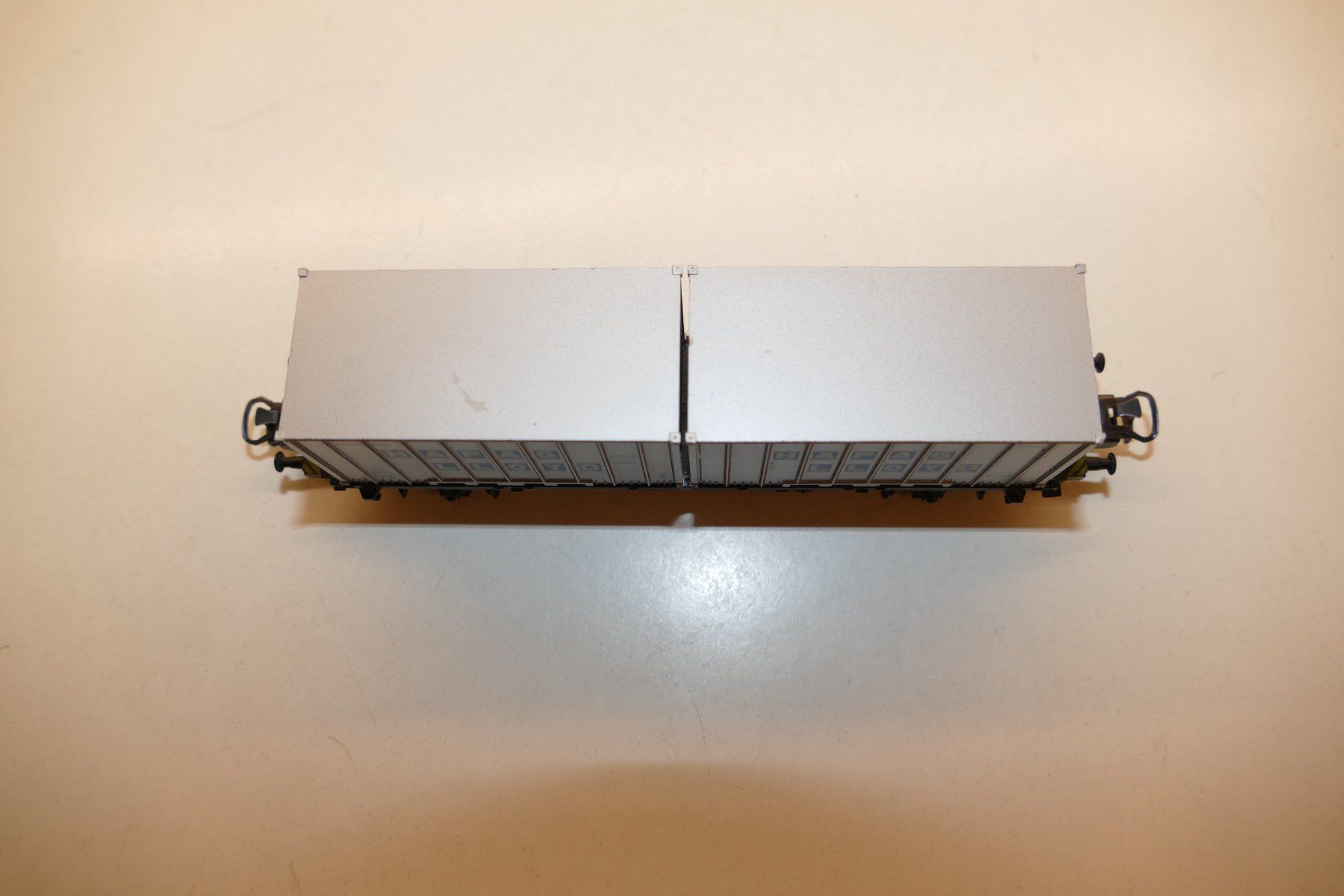 Märklin Modellini di ferrovie: Märklin H0: DB Containerwagen Hapag Lloyd – Usato da Niederhasli venduto da rail-duerst 4