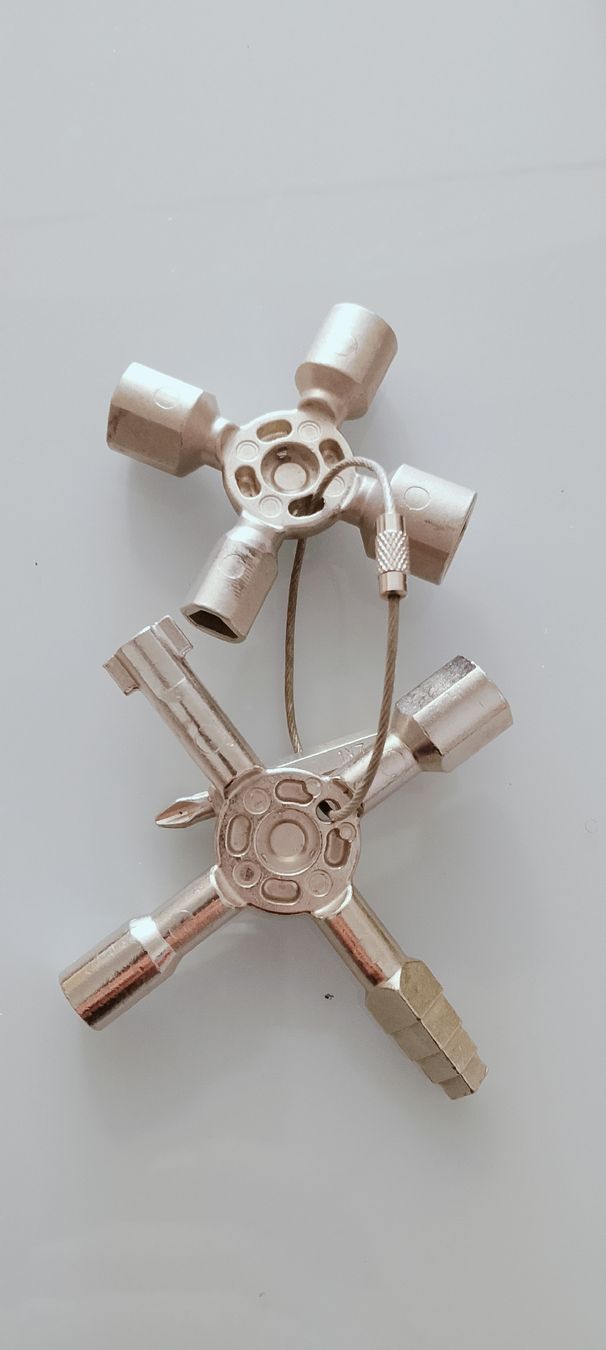 Knipex Alle Werkzeuge: Knipex Twint Key Multifunktionschlüssel für Schließsysteme  – Neu und originalverpackt aus Biel/Bienne von Vintage-timearts