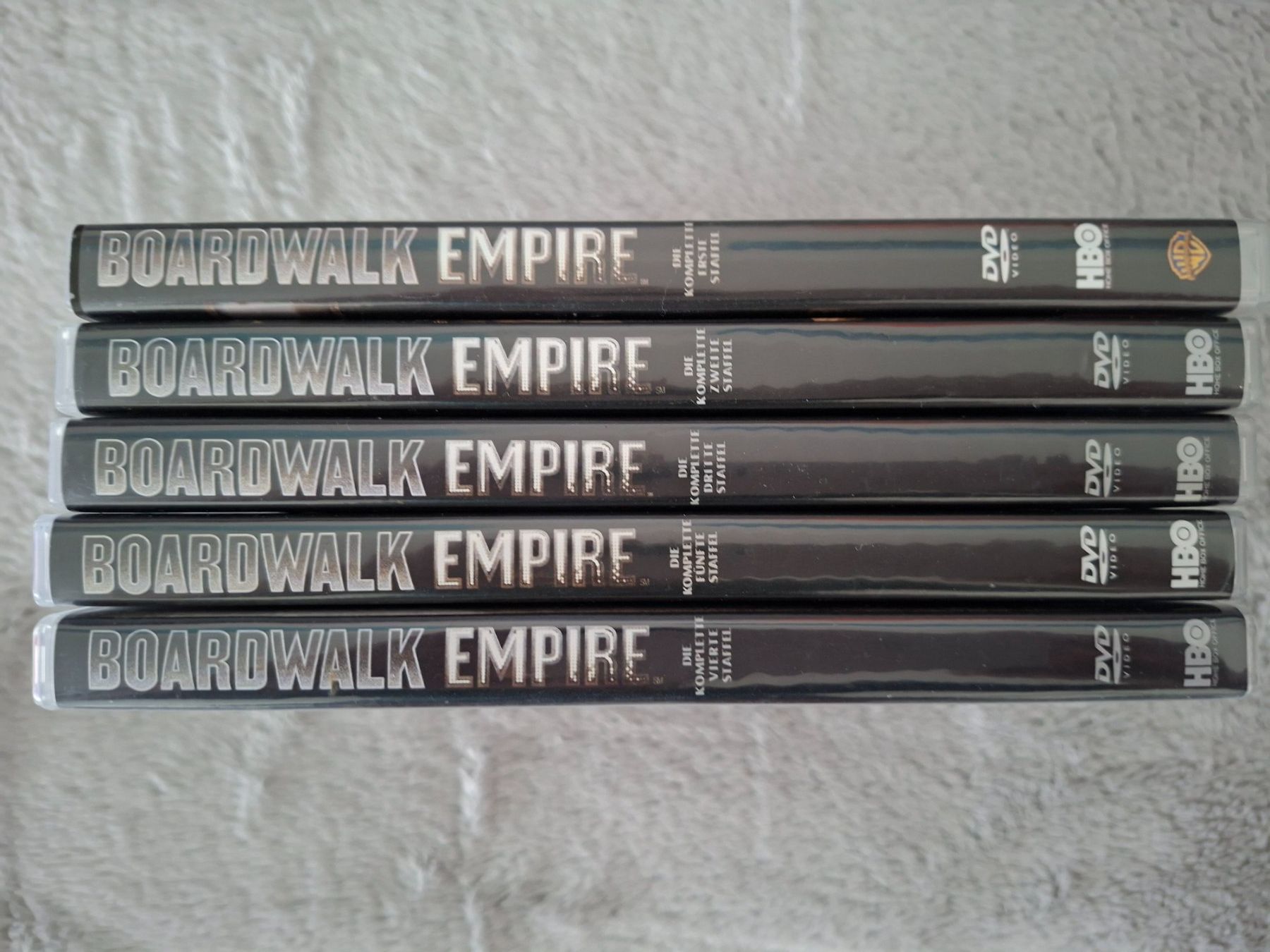 Tutti i DVDs: EMPIRE STAFFEL 1 - 5 – Usato da Aesch BL venduto da Burschi59 1