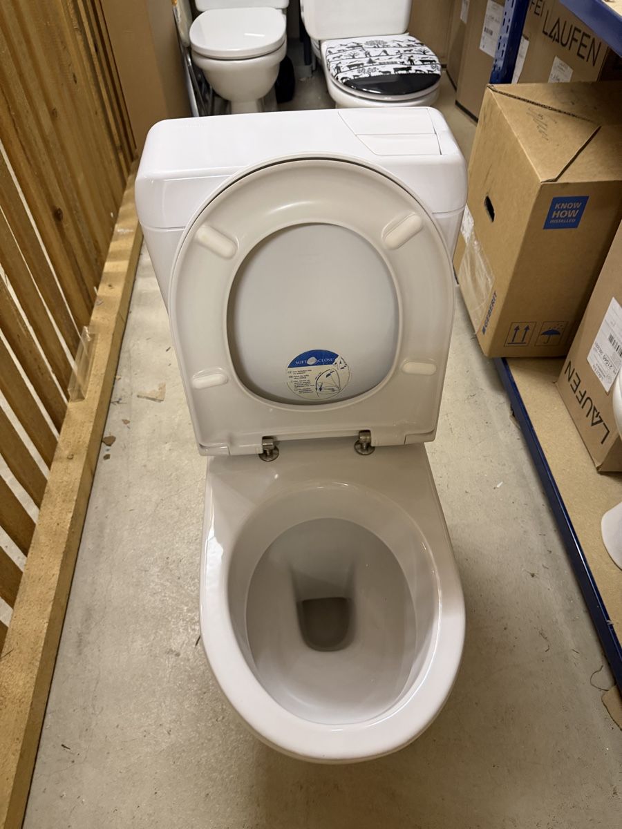 Laufen WC: stand wc Laufen s 15 – Usato da sargans venduto da arbon- 1
