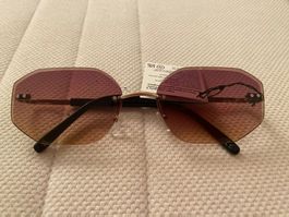 90s/retro purple sunglasses