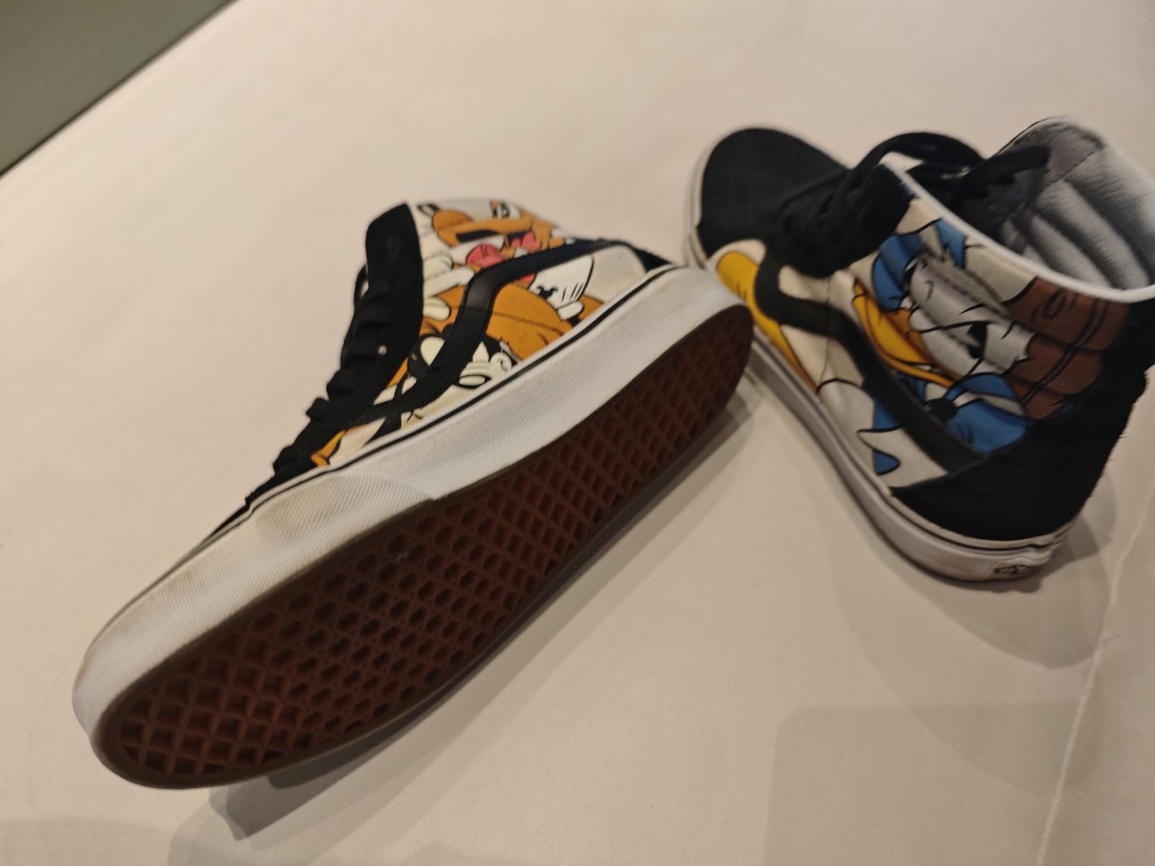 Vans Scarpe da uomo: Vans Sk8 Hi Disney, Grösse 43 – Usato da Zürich venduto da TrueTrade 2