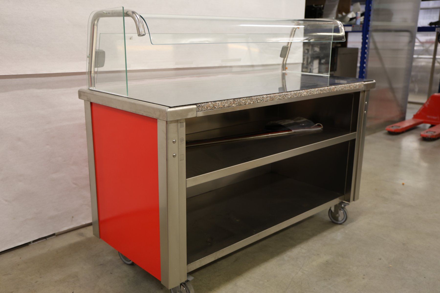 Allestimento di negozi e stand fieristici: EISTHEKE Mobiler Buffetwagen – Usato da Höri venduto da Korgproduction07 4