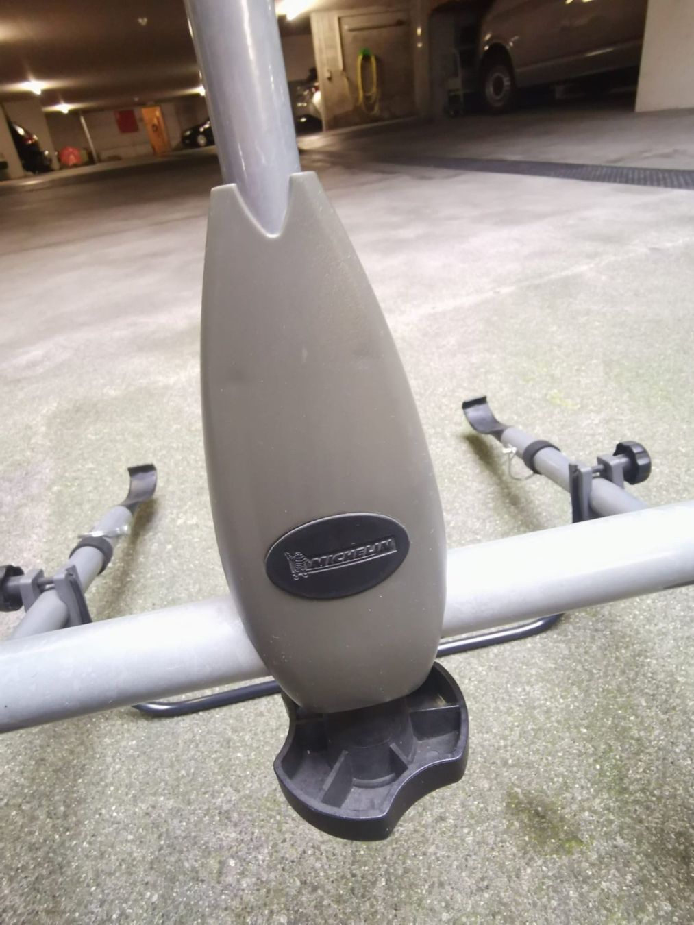 Balken: Veloträger für Auto – Gebraucht aus Eschenbach / LU von Katkut 2