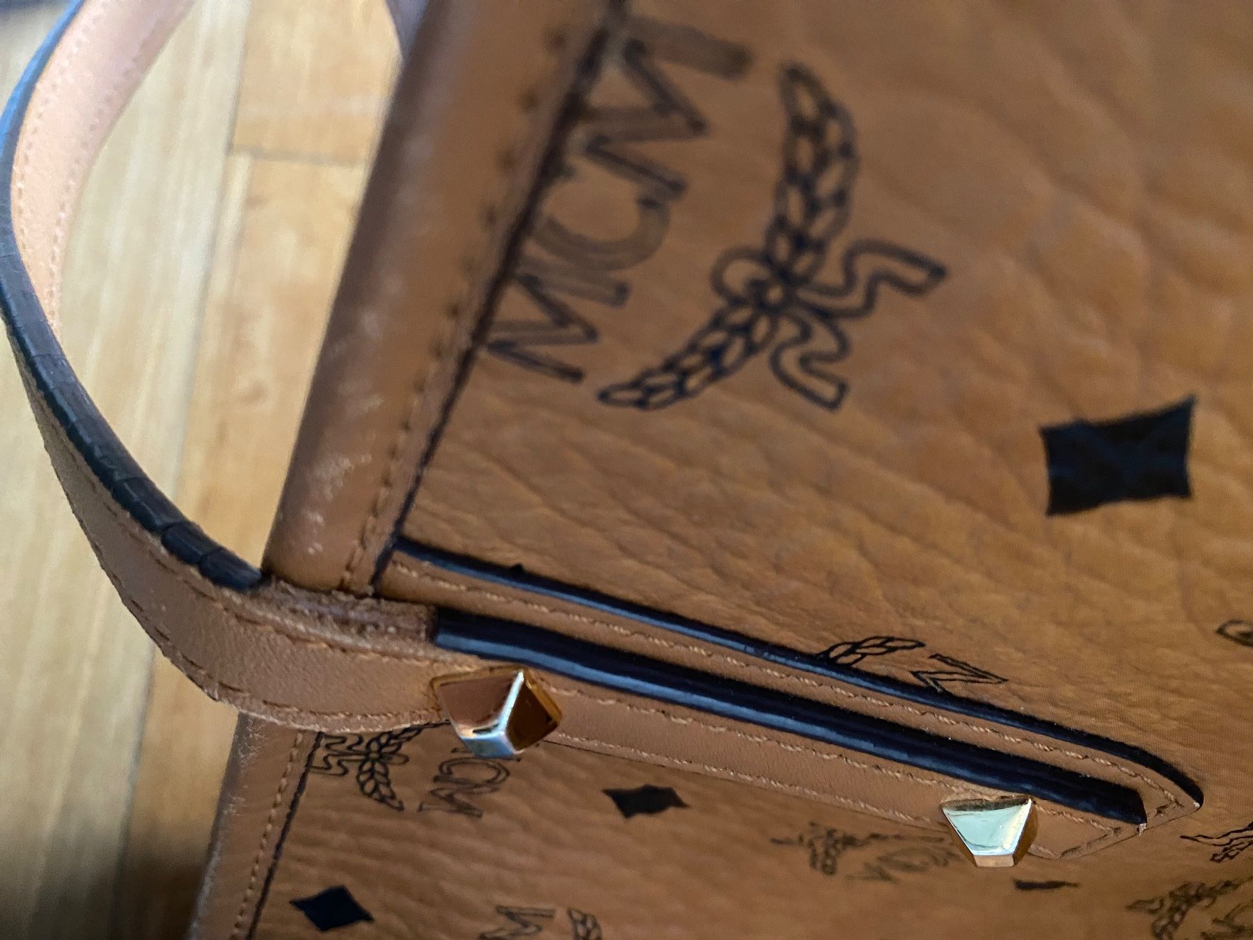 Mcm Taschen für Damen: MCM Shopper Cognac gross – Gebraucht aus Muttenz von Bugijeta 8