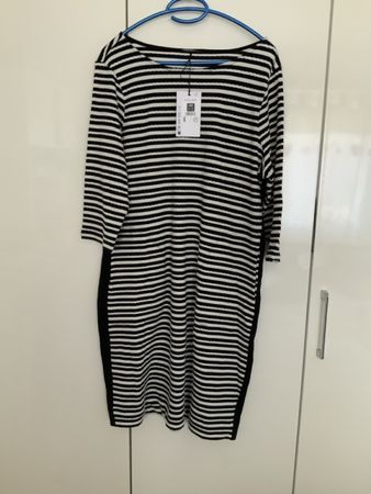Olsen Kleid gestreift schwarz weiss Grösse 40 neu