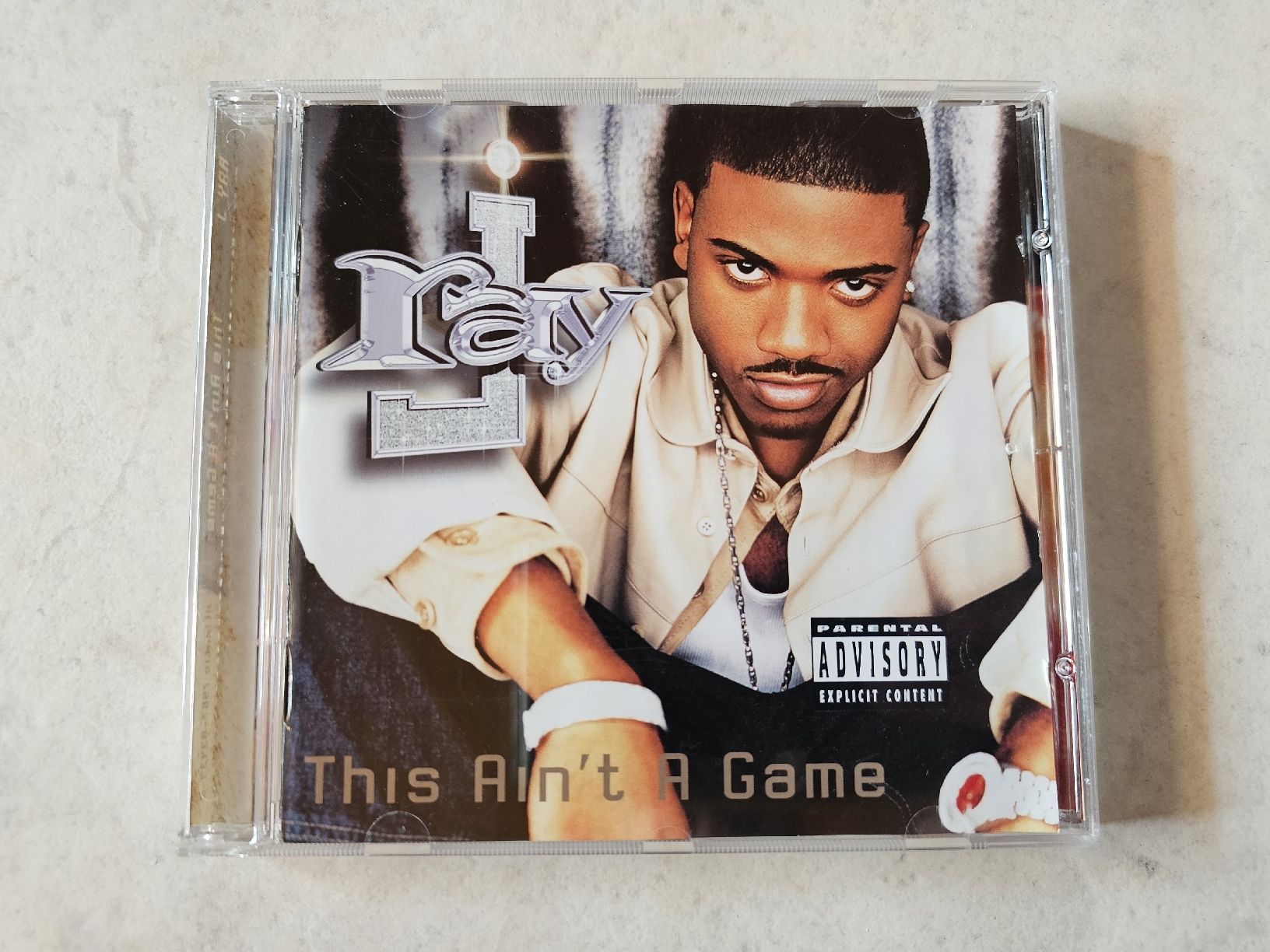 CD: Ray J  -  This Ain't A Game – Usato da Schneisingen venduto da backstore24