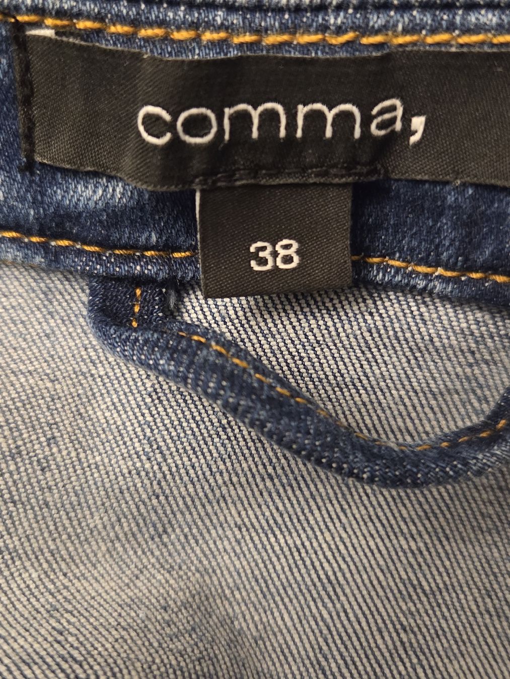 Comma Jacken: schöne Jeansjacke, Comma – Neu (gemäss Beschreibung) aus Wiesendangen von Sinhuk 5