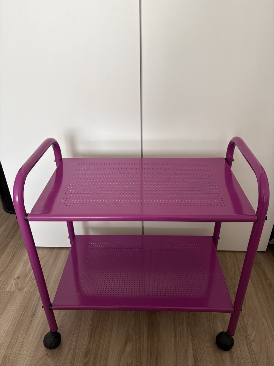 Cucine complete: Lila Servierwagen / Rollwagen, gebraucht – Usato da Winterthur venduto da Noepe