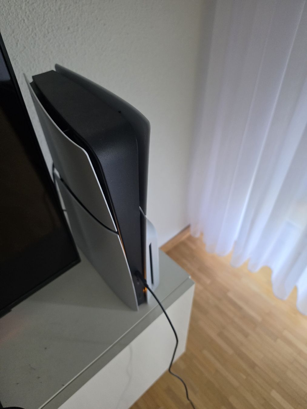 Sony Consoles: PS5 BLURAY VERSION. NUR ABHOLUNG – D'occasion à Grüningen par ata_x28q