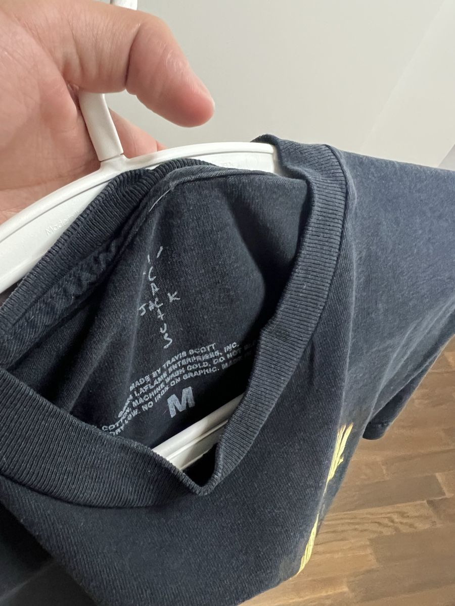 T-shirt: Travis Scott Cactus Jack T shirt – Nuovo (secondo la descrizione) da Grenchen venduto da Sephirot14 2