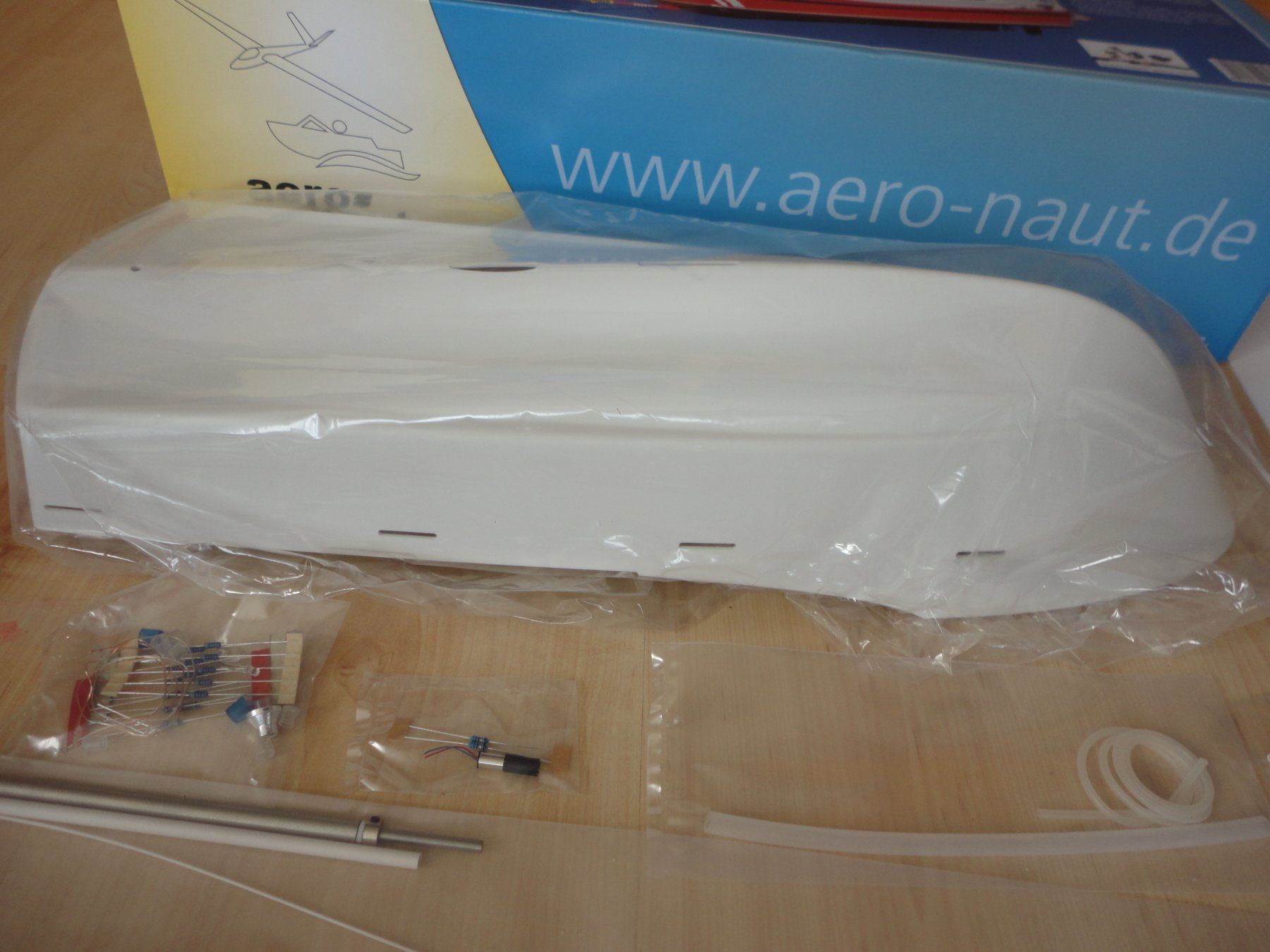 Modellismo RC: Aeronaut Feuerlöschboot FLB-12, Bausatz – Nuovo e nell'imballaggio originale da Horgen venduto da RcModell 4