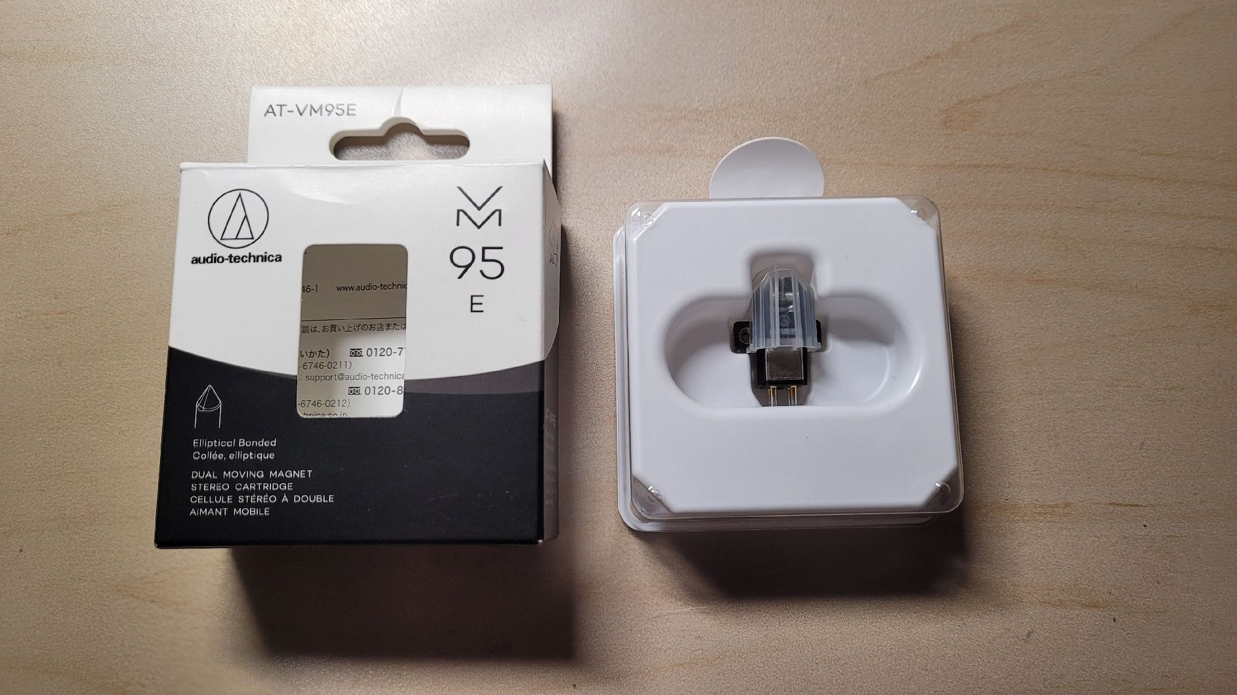 Audio Technica Giradischi: Audio Technica AT-VM95E black – Nuovo e nell'imballaggio originale da Kirchdorf BE venduto da Duschlampe 1