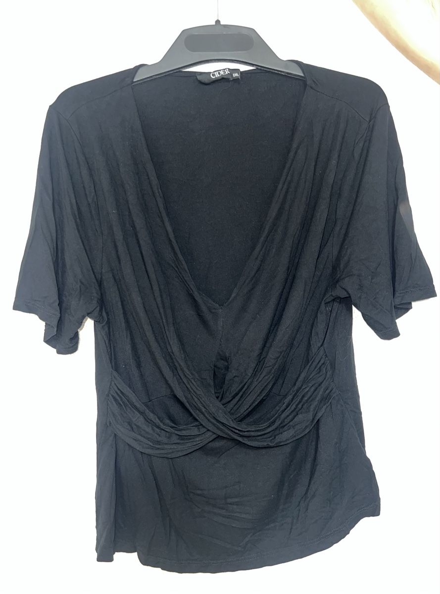 T-shirt: Schwarzes T-shirt, Cider, Grösse 2XL – Usato da Kreuzlingen venduto da Lore2000 1