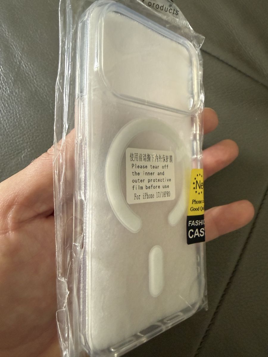 Covers & Schutzfolien: Coque pour iPhone 18 Pro transparente neuf  – Neu und originalverpackt aus Lausanne von Licio7 1