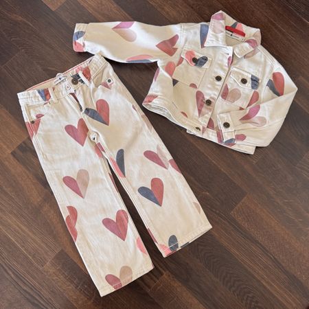 Stains & Stories Outfit, Gr. 98