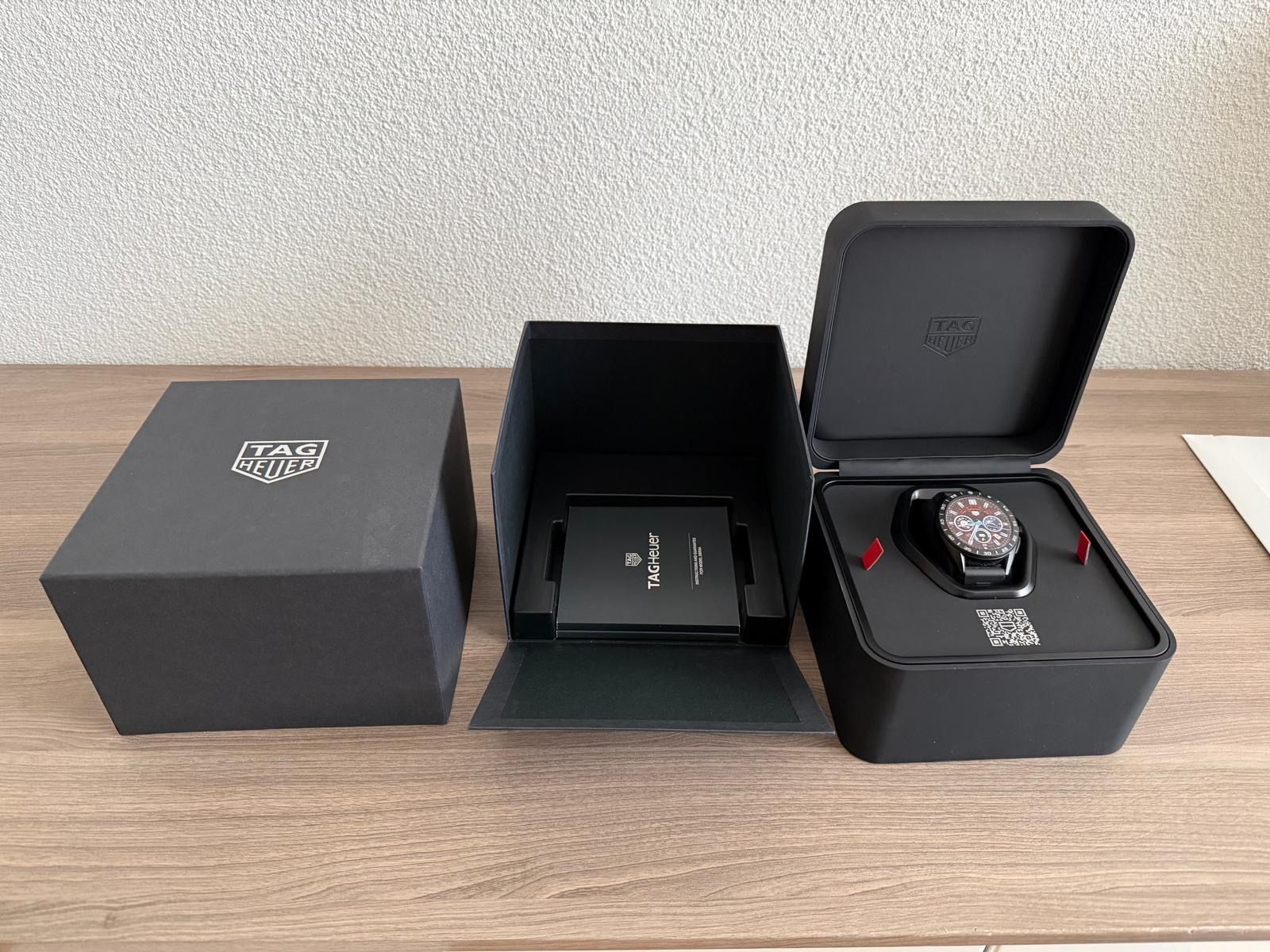 Tag Heuer Orologi: TAG Heuer Connected Calibre E4 – Titanium – Usato da Hirzel venduto da De_si1
