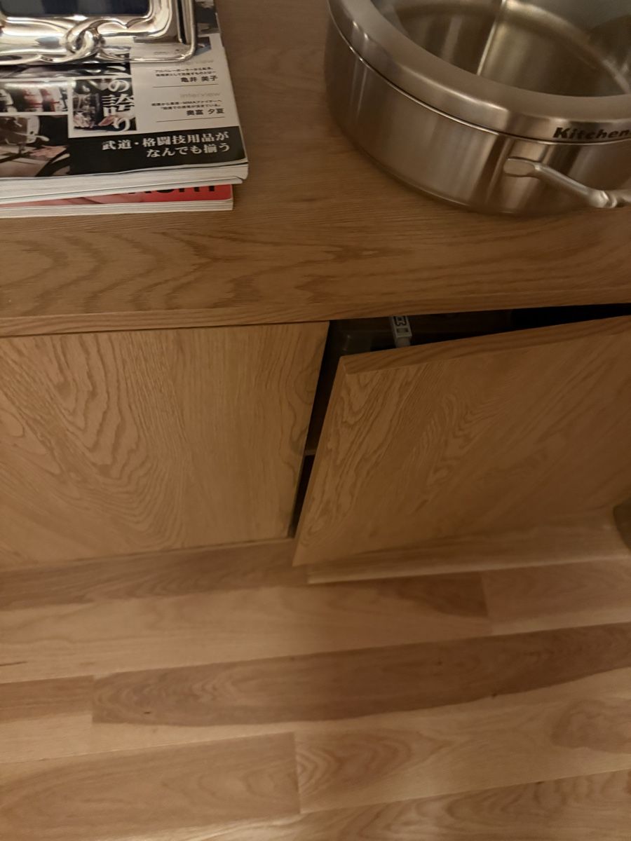 Cassettiere: Holz Kommede – Nuovo (secondo la descrizione) da Bern venduto da aldin.cvn