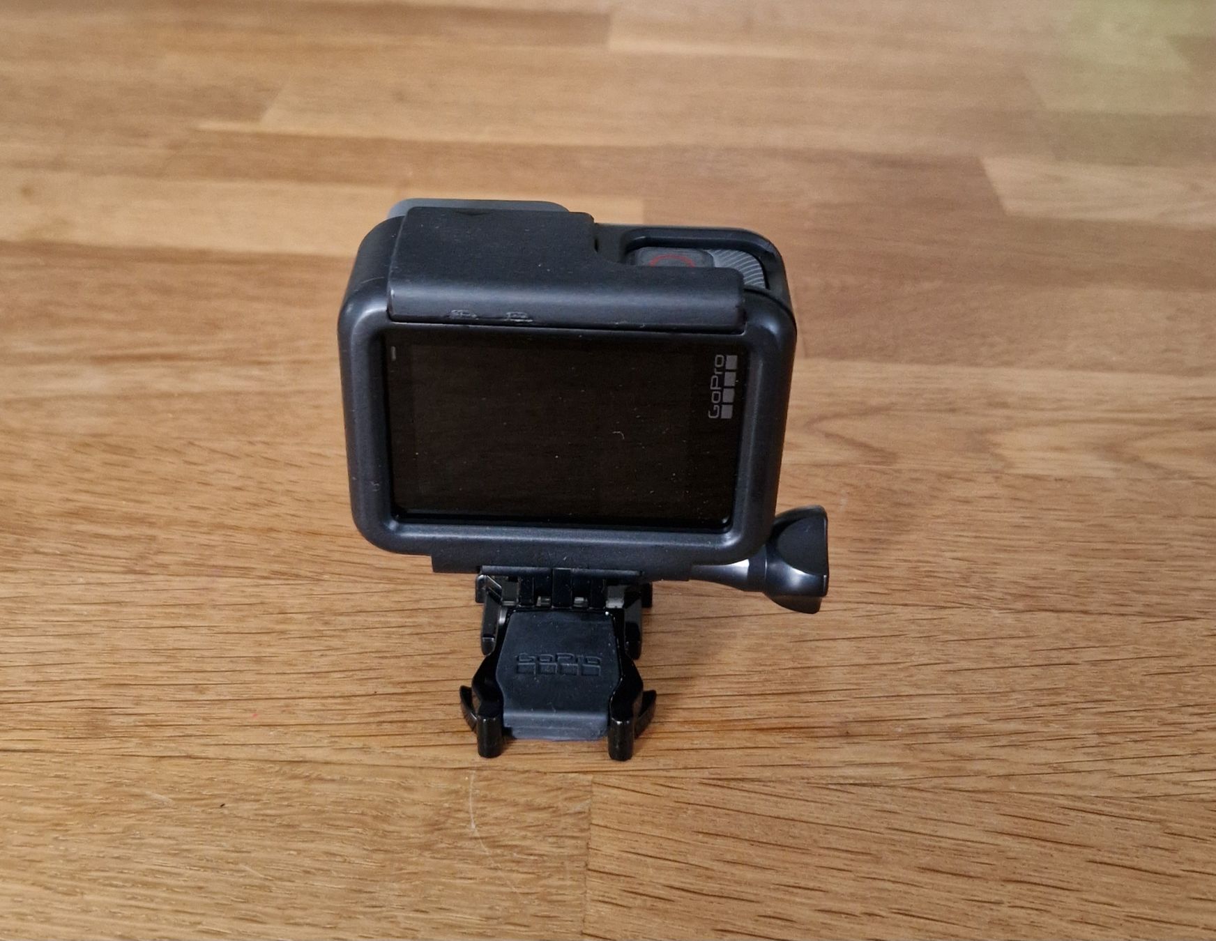 Gopro Action Cam: GoPro HERO5 Black Actionkamera – Usato da Volketswil venduto da jbdrum 2