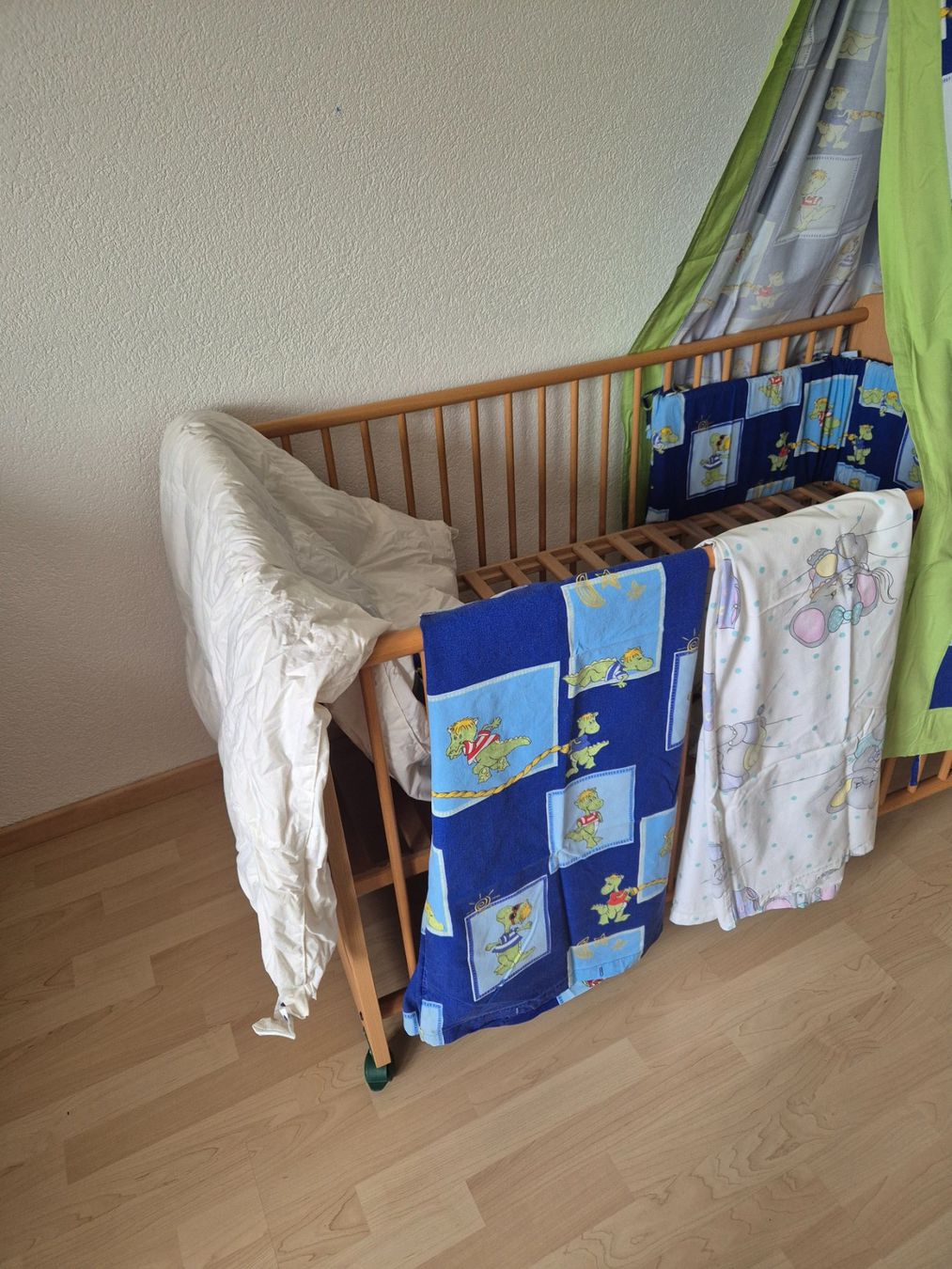Letti: Babybett – Usato da Herzogenbuchsee venduto da Sandra2805 3