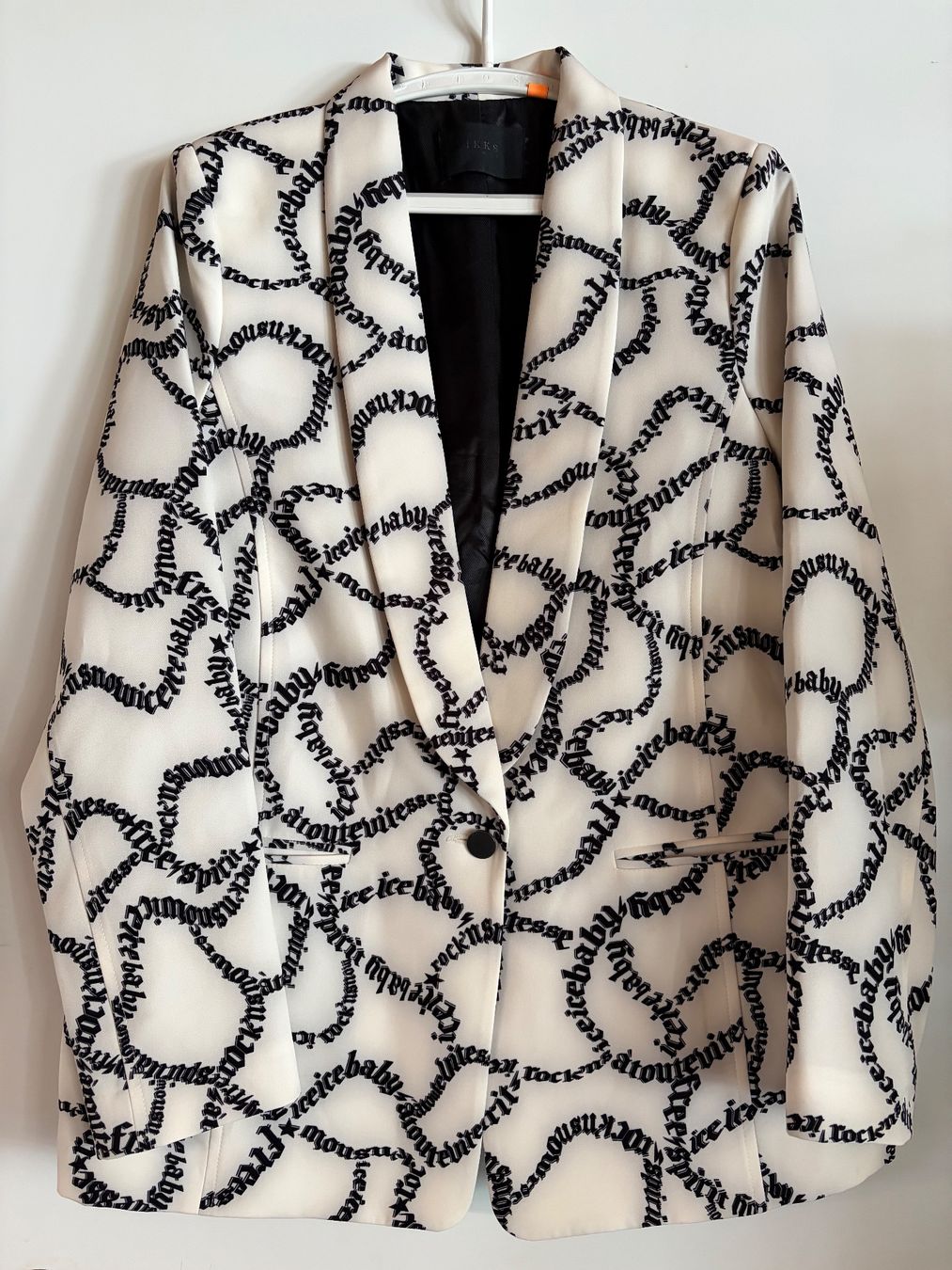 IKKS Giacche: Blazer IKKS en 44 – Usato da Martigny venduto da Sessalie