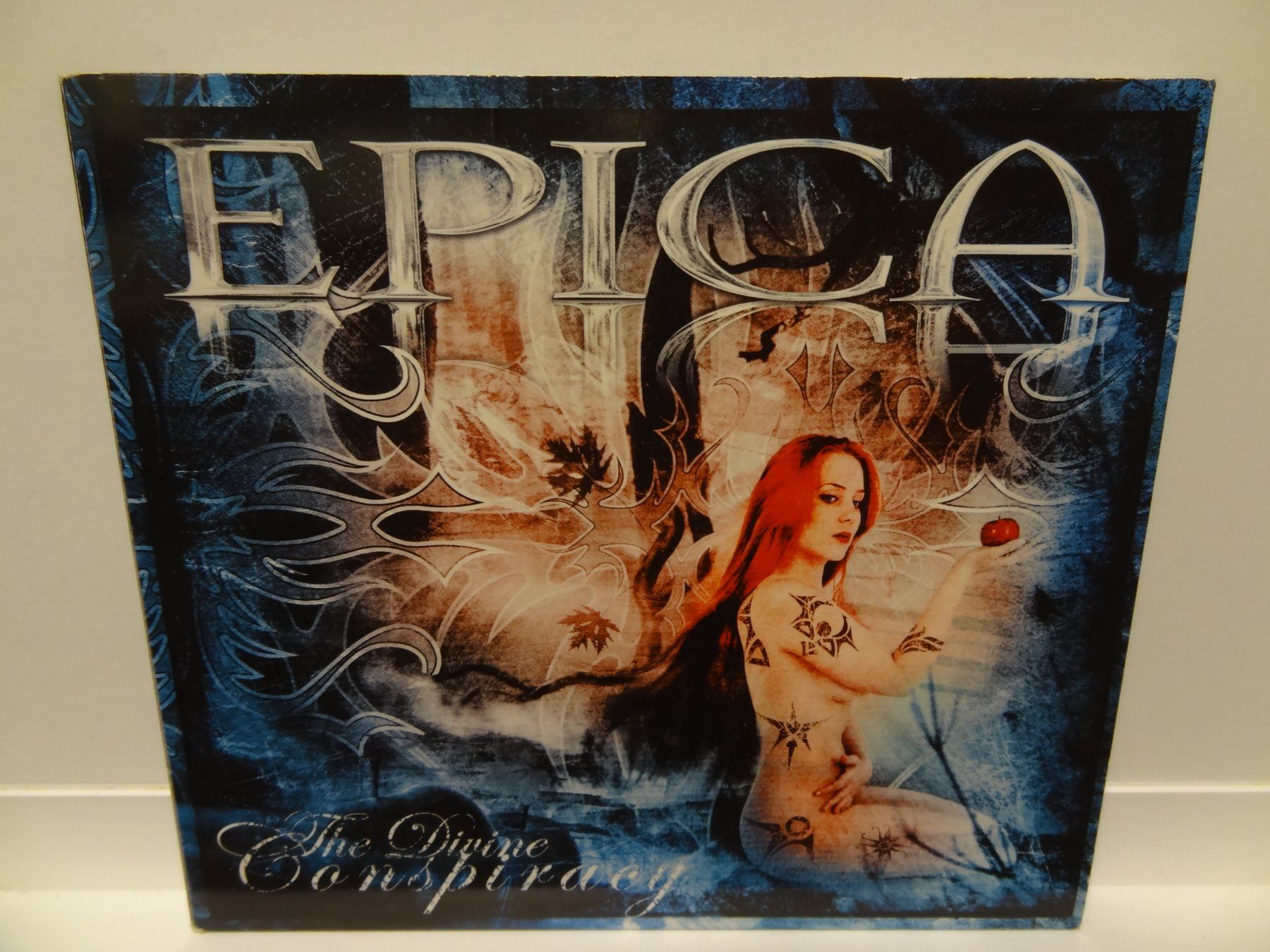 CDs: Epica The Divine Conspiracy CD – Gebraucht aus luzern von musicandart