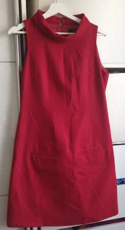 Hallhuber schönes Kleid in Rot, Gr. 36