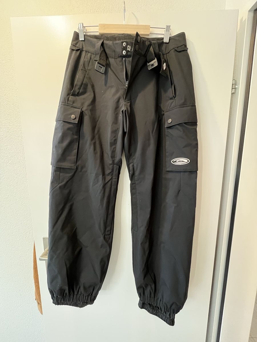 Quiksilver Pantaloni: Quiksilver Skihose, schwarz – Nuovo (secondo la descrizione) da Schwanden GL venduto da sar_fs2t