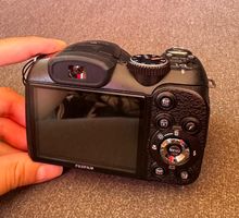 Fujifilm FinePix S2950 – 14MP, 18x optischer Zoom incl. 32GB
