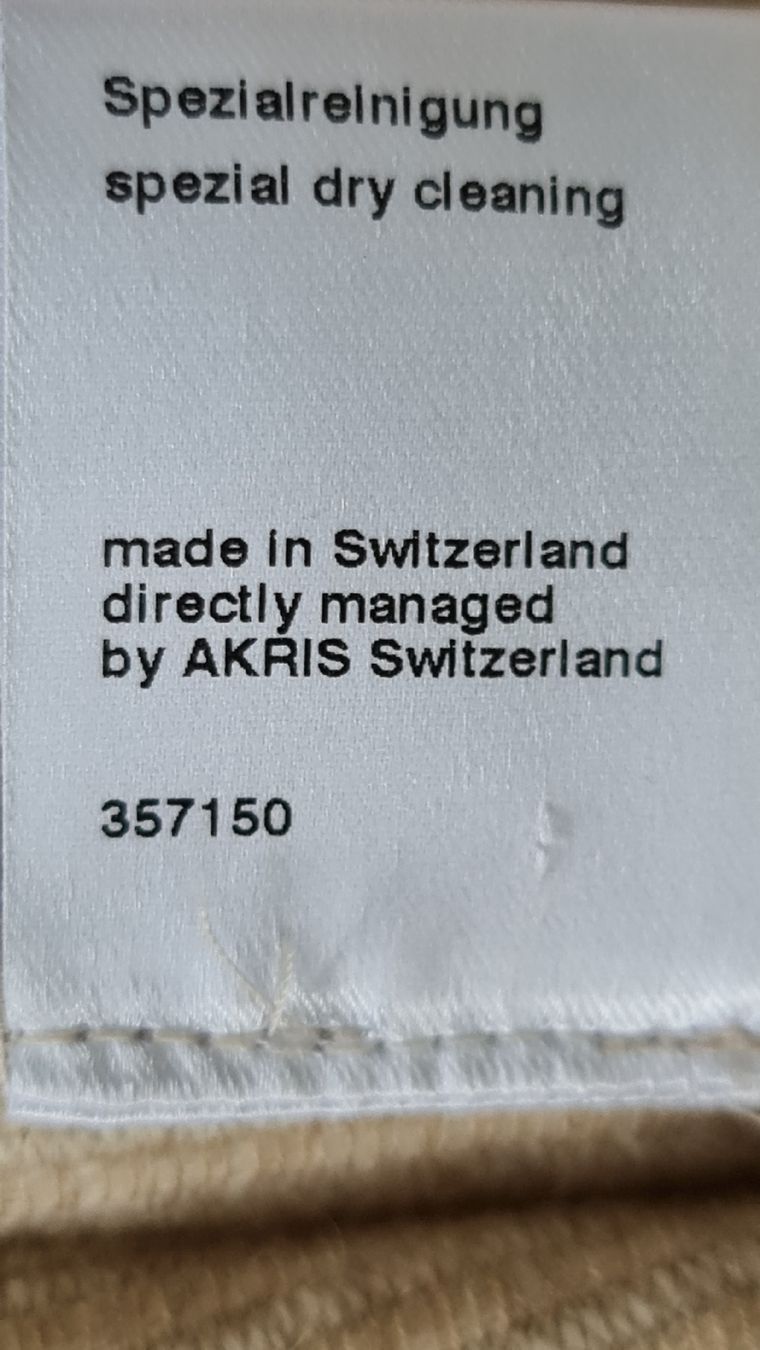 Akris Jacken: Akris Blazer 100% Kaschmir, Grösse 42 – Gebraucht aus Zürich von Olala_ 4