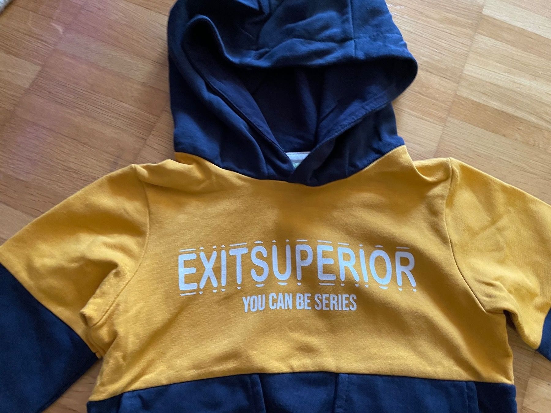 Maglioni & Felpe: Wunderschöner Babypulli Gr. 98 – Usato da Jona venduto da Good_luck1_ 2