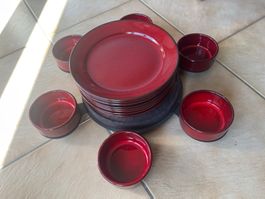 Set de vaisselle vintage rouge 6 assiettes 6 coupelles