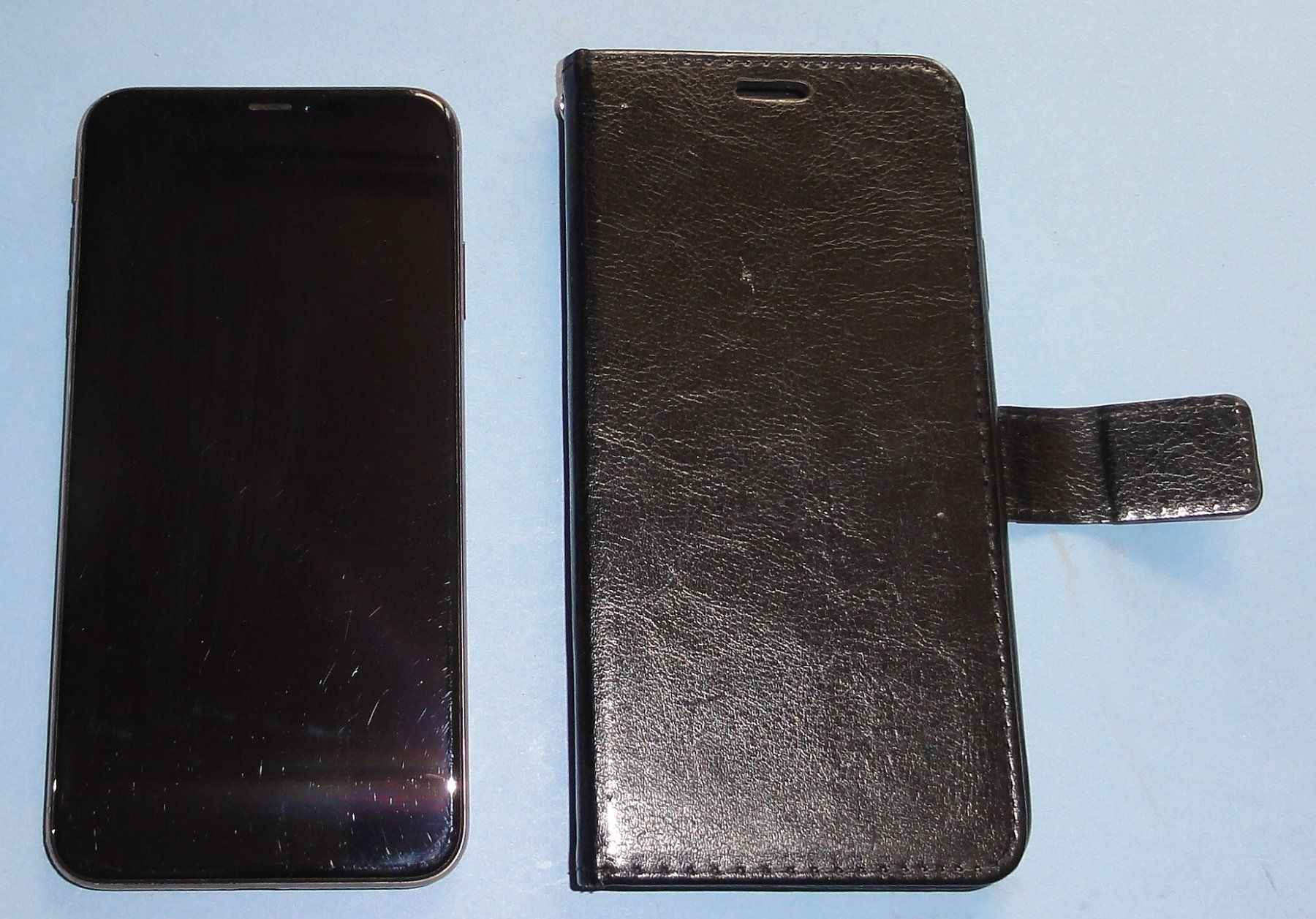 Apple Telefoni cellulari / Smartphones: iPhone XS Max, 64 GB ohne Sperren, mit Walletcase – Usato da Waldenburg venduto da Rcparts 1