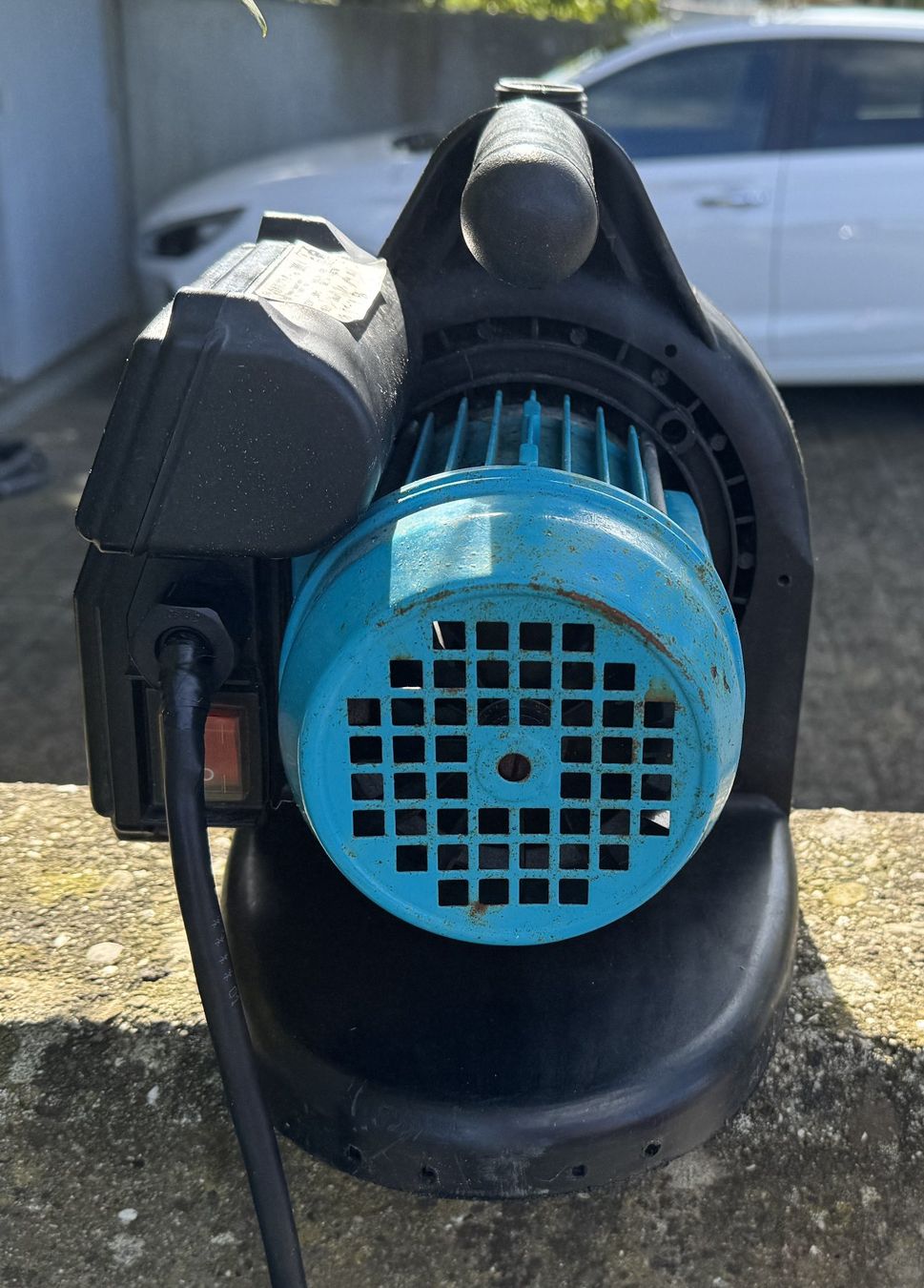 Gardena Pompe & Parti di ricambio: GARDENA Wasserpumpe 3000/4 – Usato da Bennwil venduto da Pedro11 3